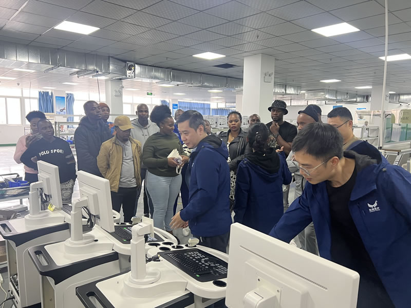 綿陽非洲留學生團參訪我司工廠，共促中外國際交流與商務合作新篇章！5.jpg